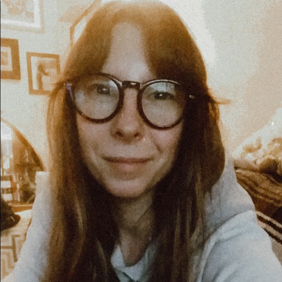 Meet your Posher, Tracea - Picture 3 of 4